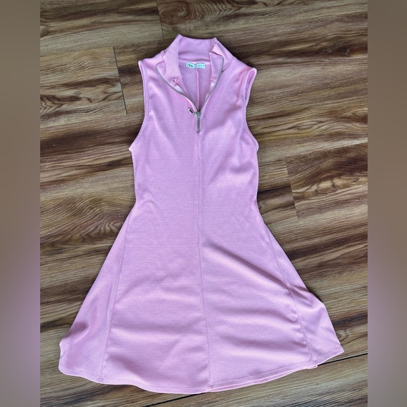 Zara Collared Skater Dress with zipper - Picture 5 of 5